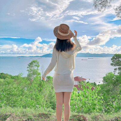 女孩子穿透明衣服是怎么样的图片(图1)